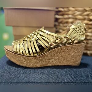 Super cute Tory Burch “Killian” Platform Wedge